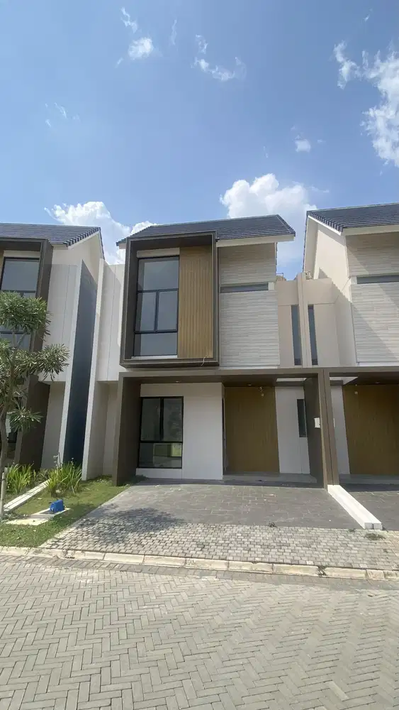 Rumah Cantik 2 Lantai, Nempel BSD Banget, Lokasi Strategis