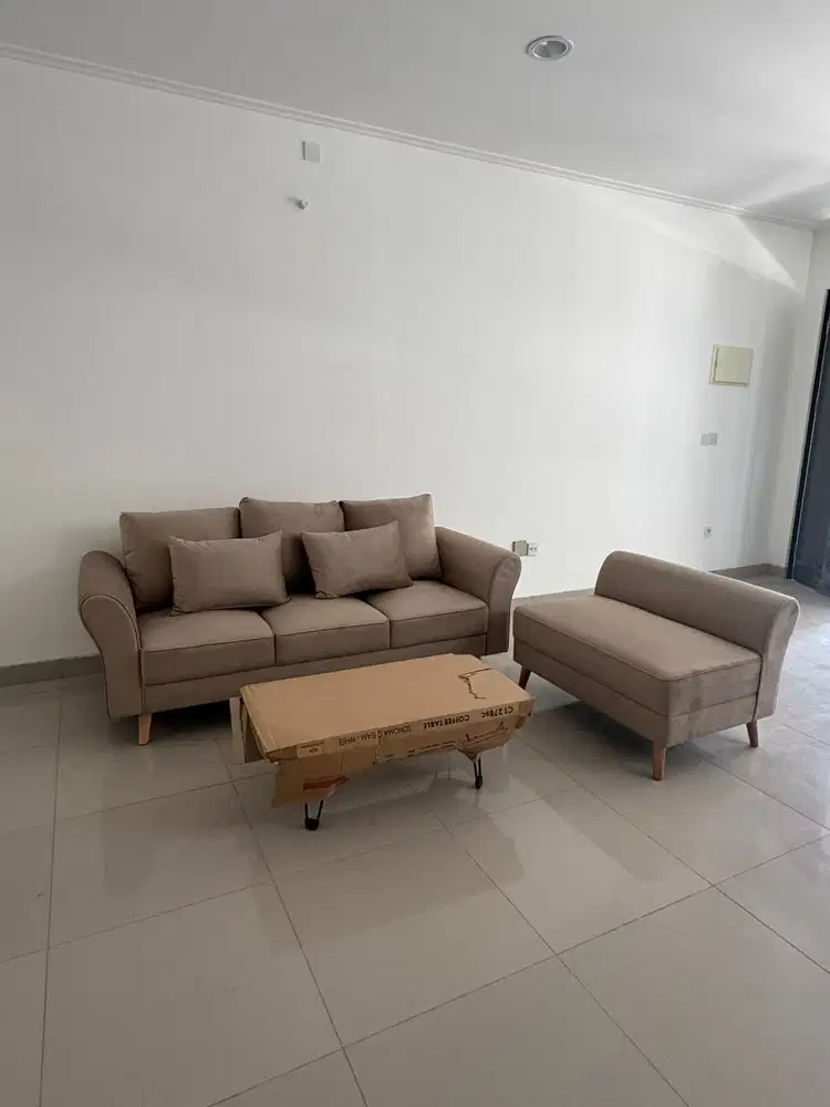 DISEWA RUMAH PIK 2 EXTENSION MILENIAL 6x15 SEMI FURNISH BARU TERMURAH
