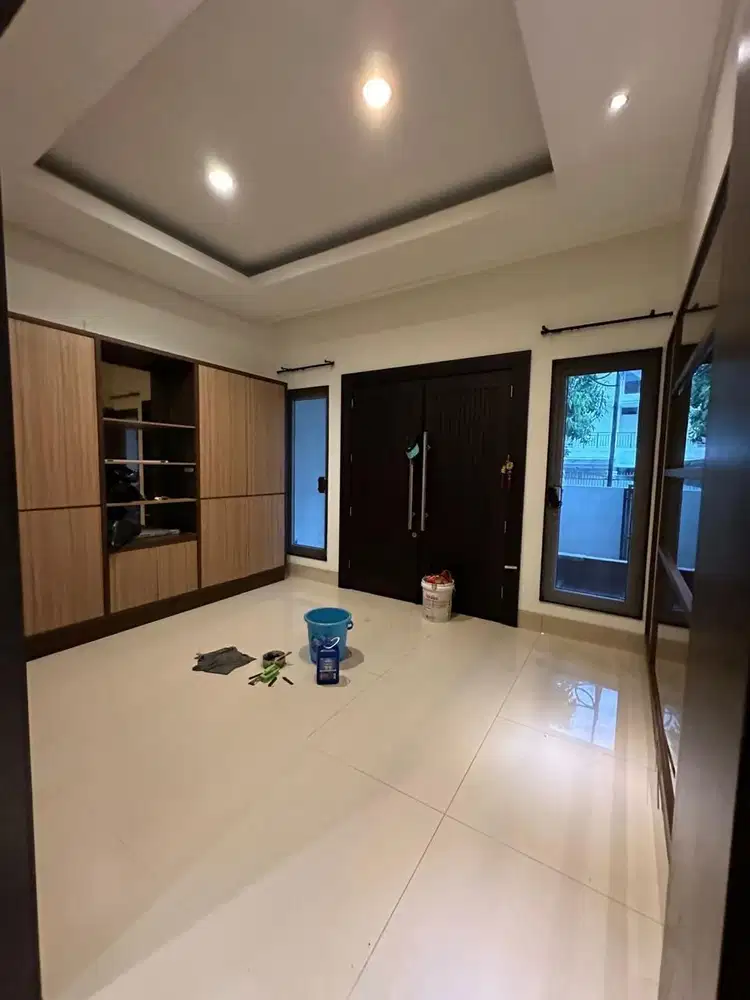 Rumah manyar Pik