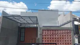 Rumah Dijual Strategis Selatan Serpong Siap Huni konsep industrial