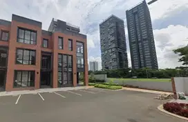 Disewakan Ruko 4 Lantai dgn Private Lift di Weston Lane, Alam Sutera