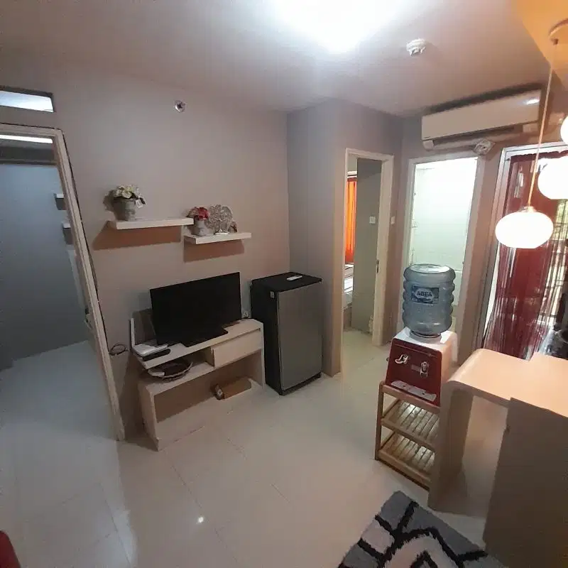 Sewa 2 kamar mewah tower Dahlia lantai rendah apartemen bassura city