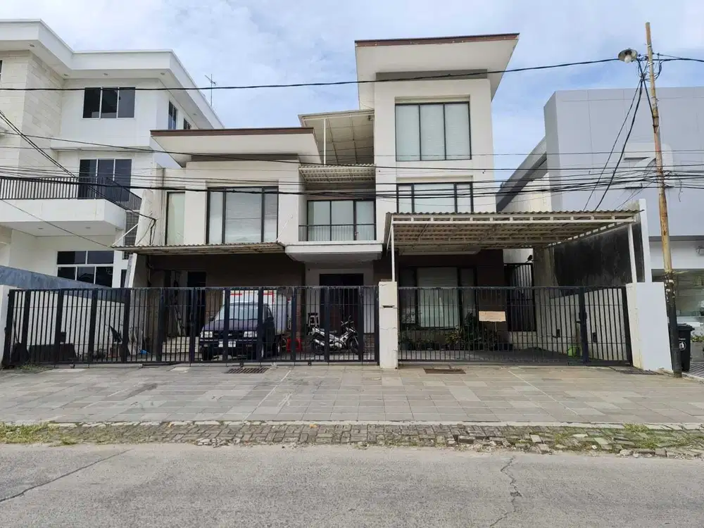 Dijual Rumah Strategis di Pluit Sakti Raya, Penjaringan, Jakarta Utara