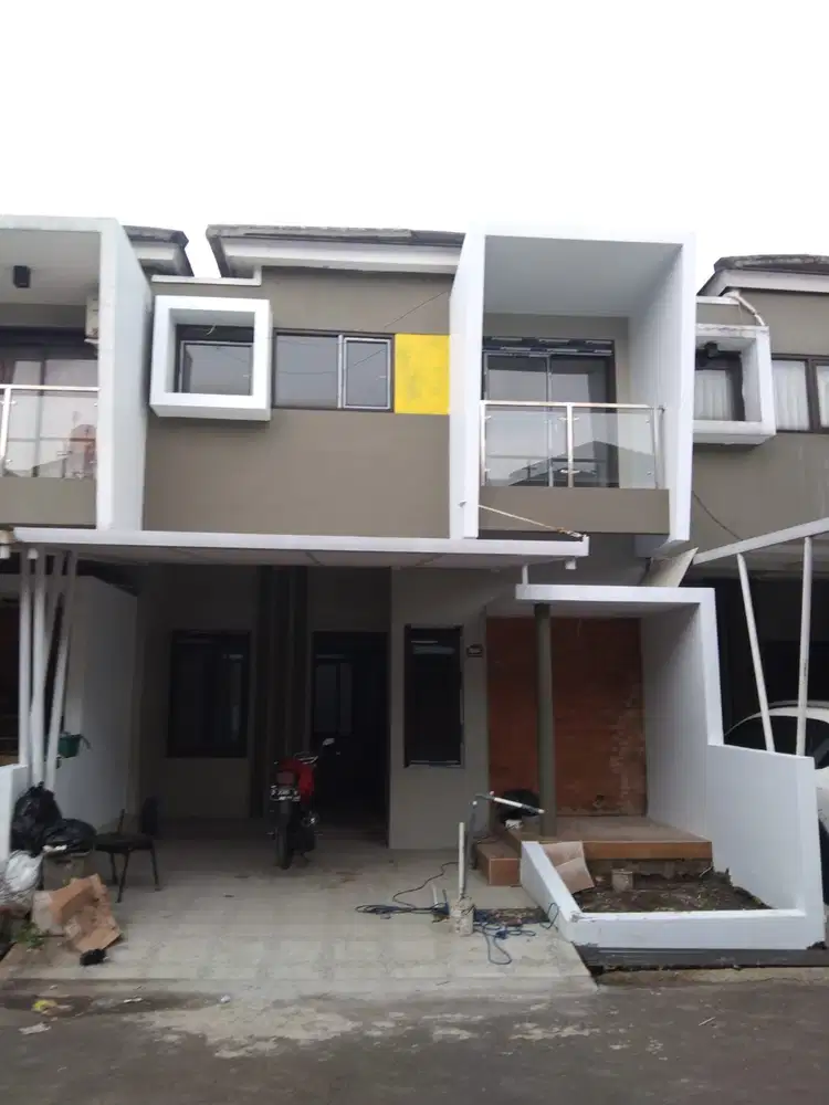 RUMAH BARU 2 LANTAI DI ANTAPANI KOTA BANDUNG