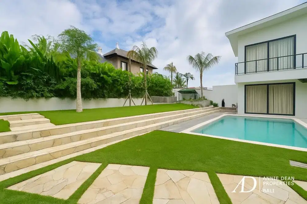 FREEHOLD | BRAND-NEW MODERN 4-BEDROOMS VILLA IN PERERENAN, BALI