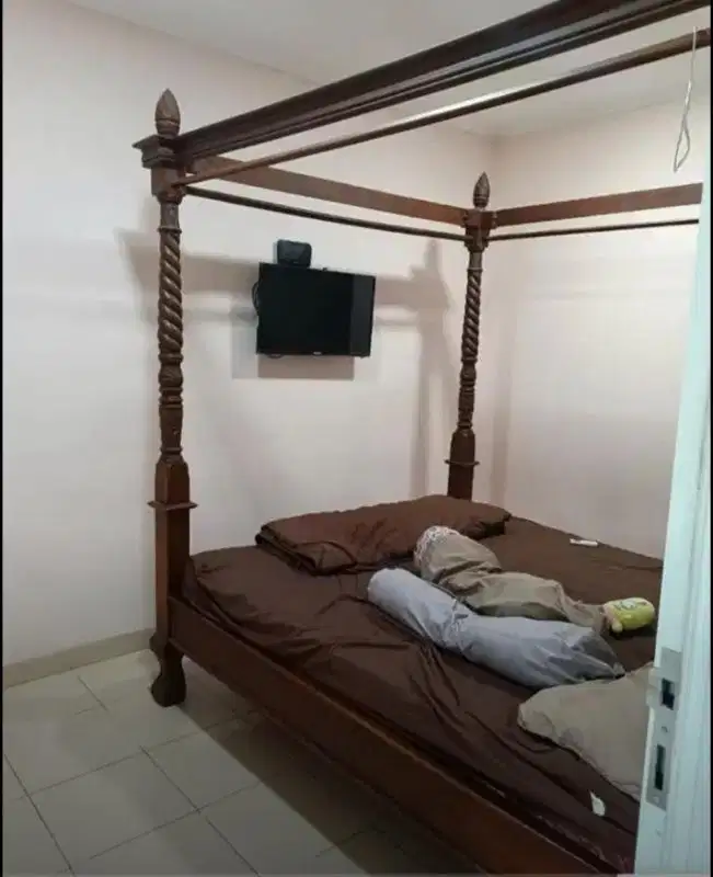 dijual rumah siap huni 2,5 lt di duta Bintaro paku jaya Serpong Utara