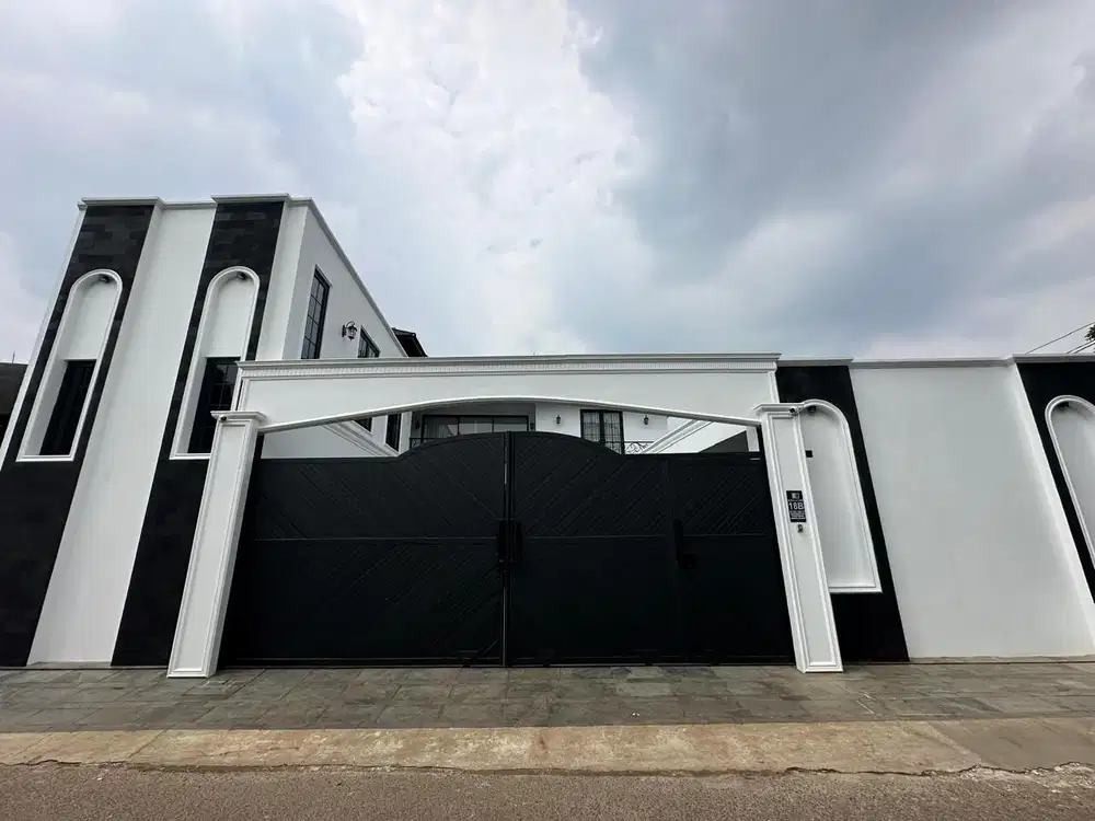 Dijual Rumah Mewah di Jakarta Selatan Veteran