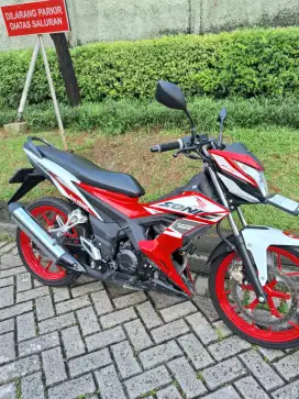 Dijual Cepat Honda Sonic 150R  Honda New Sonic 150 Racing Red