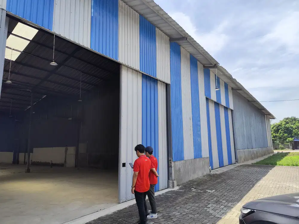 Di sewakan gudang siap pakai di legok Tangerang dekat exit tol