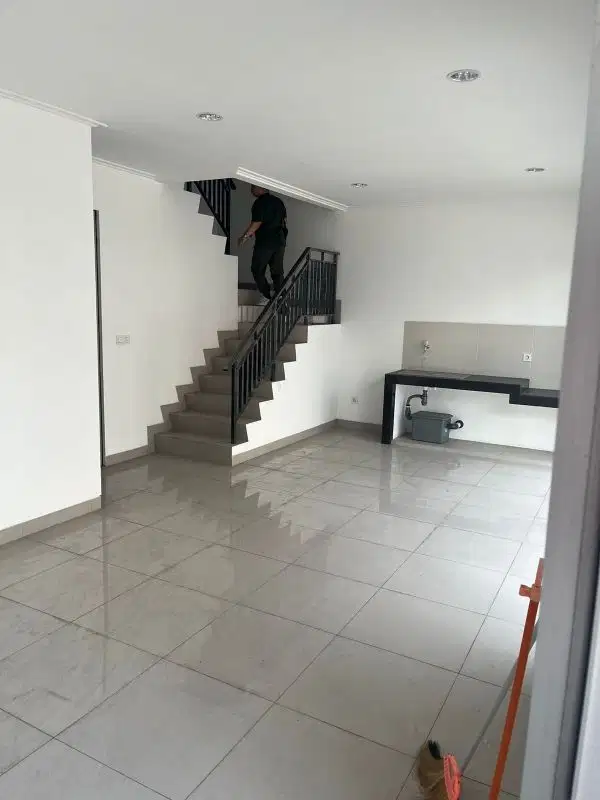 Disewakan Murah Rumah uk. 8x10 Milenial City PIK 2 Extension Tahunan