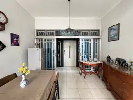 Fast Sale House In Pondok Indah Jakarta Selatan
