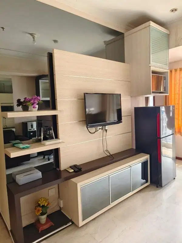 Disewakan Tipe 2 Bedroom Plus di Royal Mediterania Garden
