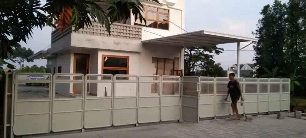 Pagar pintu minimalis