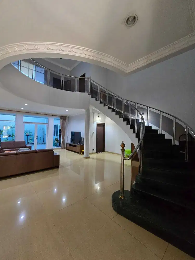 Rumah PIK Phinisi Indah DIJUAL Ukuran 16x24 Furnished SHM BISA KPR