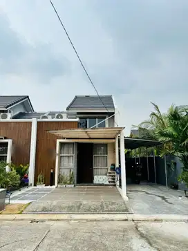 Dijual rumah posisi hook di Grand Duta City Cluster West Manhattan
