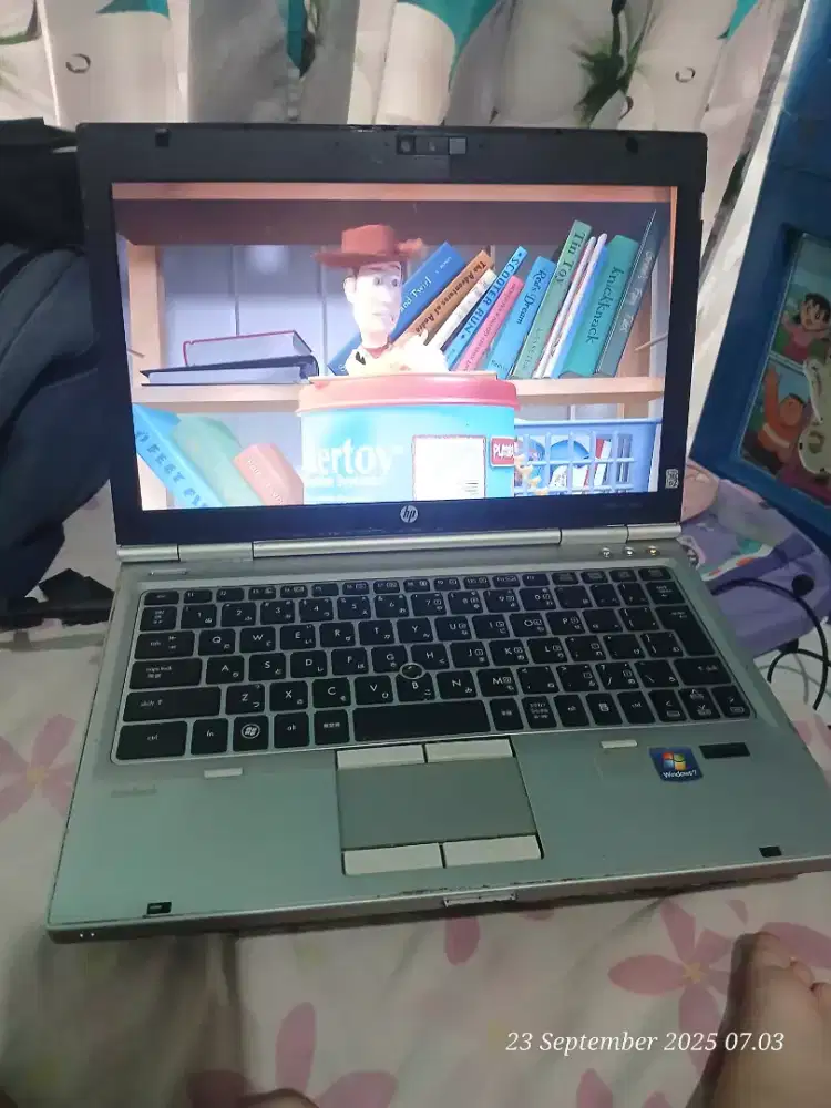 Jual HP elitebook 2560p