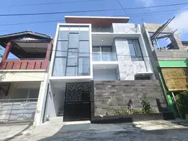 Rumah Modern Mewah Kekinian 2 Lantai Solobaru Dekat Ke Pakuwon Mall
