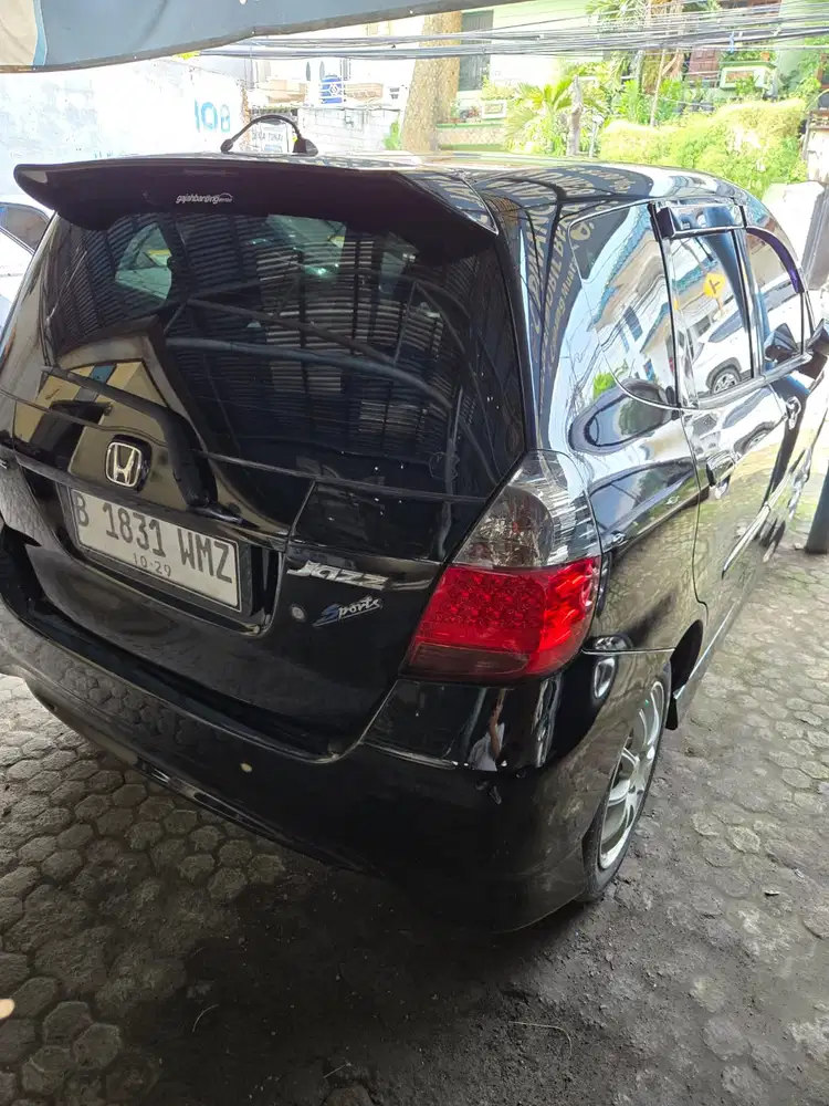 Honda Jazz v tech at tahun  2007 warna hitam