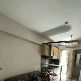 DISEWAKAN Tahunan Apartemen Gading Nias 2BR Furnished