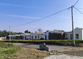 Rumah Dekat Pusat Kota Malang Hanya 7 Menit Pintu Tol Sawojajar