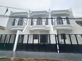 Dijual Rumah Baru Classic Modern  Cipinang Cempedak Jakarta Timur