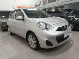Nissan March matic 2015 Dp 15jt