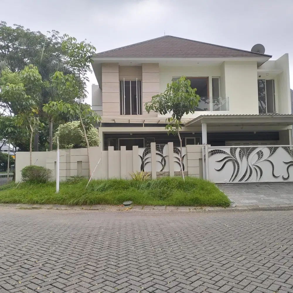 Rumah murah lokasi jalan Raya utama Woodland citraland dekat pasar, UC
