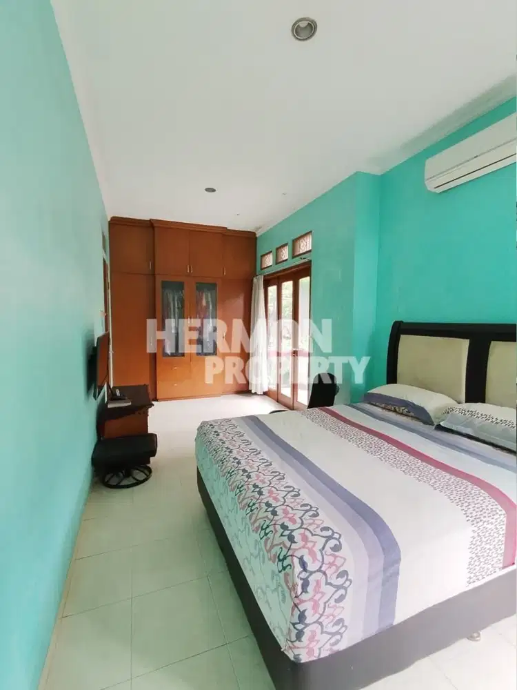 Rumah Hoek Minimalis Nyaman & Siap huni di Legenda Wisata , Bisa KPR