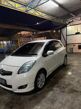 Toyota Yaris 2011 Bensin