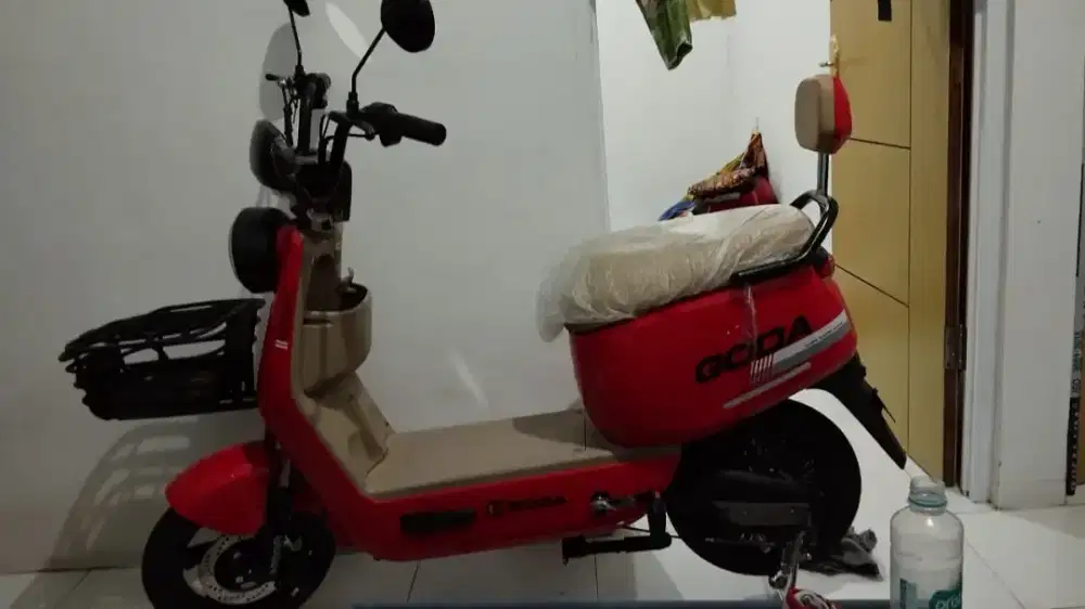 Speda Listrik Goda, 48v, merah, 3speed, keyless