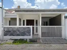 15. Dijual Rumah Taman Pondok Indah Surabaya Barat Wiyung