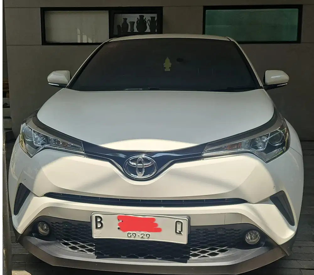 Toyota C-HR 2019 Bensin
