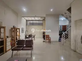 DIJUAL VILLA JALAN GATOT SUBROTO PERUMAHAN GRAND BOULEVARD