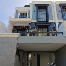 Dijual Rumah Baru 3 Lantai Dalam Cluster Di Cipayung Jakarta Timur