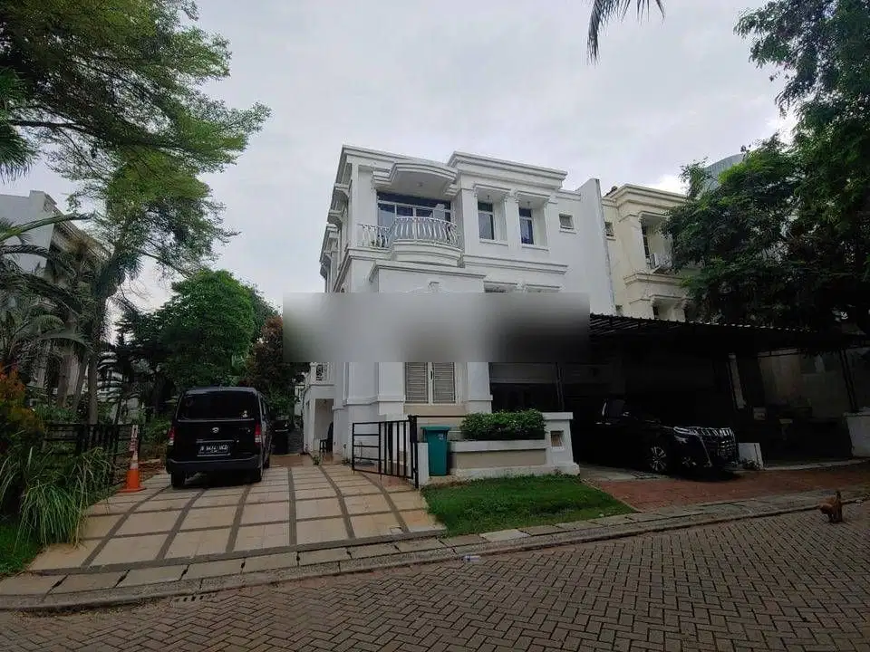 Disewakan Rumah Hoek Murah PIK 1 Cluster Johar Hijau