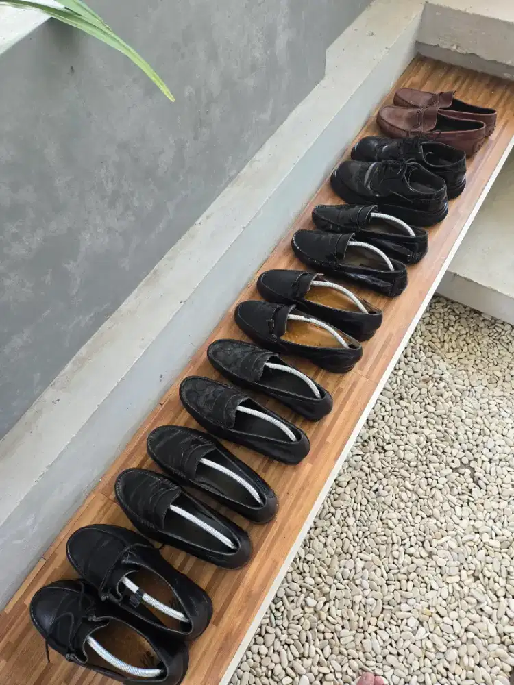 Sepatu pemakaian pribadi borongan oke satuan oke