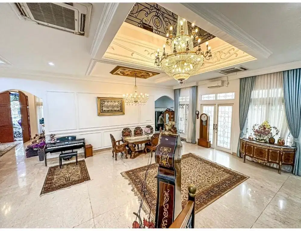 RUMAH MEWAH DAN CANTIK DI RADIO DALAM GANDARIA JAKARTA SELATAN