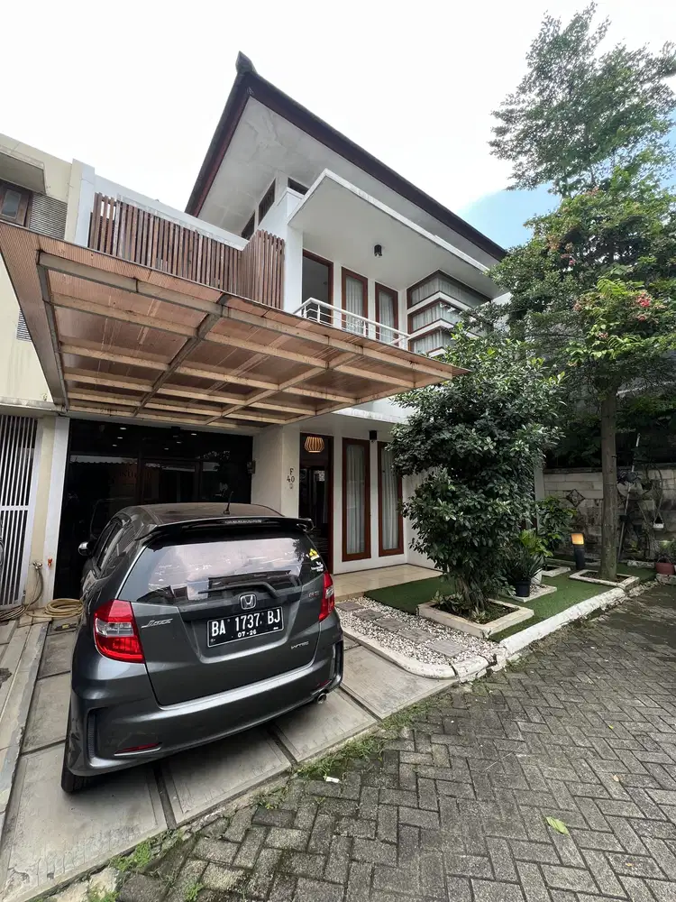 Dijual rumah full furnish di jagakarsa akses jalan raya besar