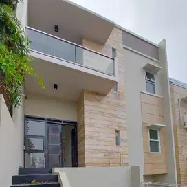 RUMAH MODERN MINIMALIS DI SETIABUDI PONDOK HIJAU INDAH. BANDUNG UTARA.