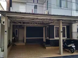 dijual rumah murah jl legoso raya Pisangan Ciputat Tangsel