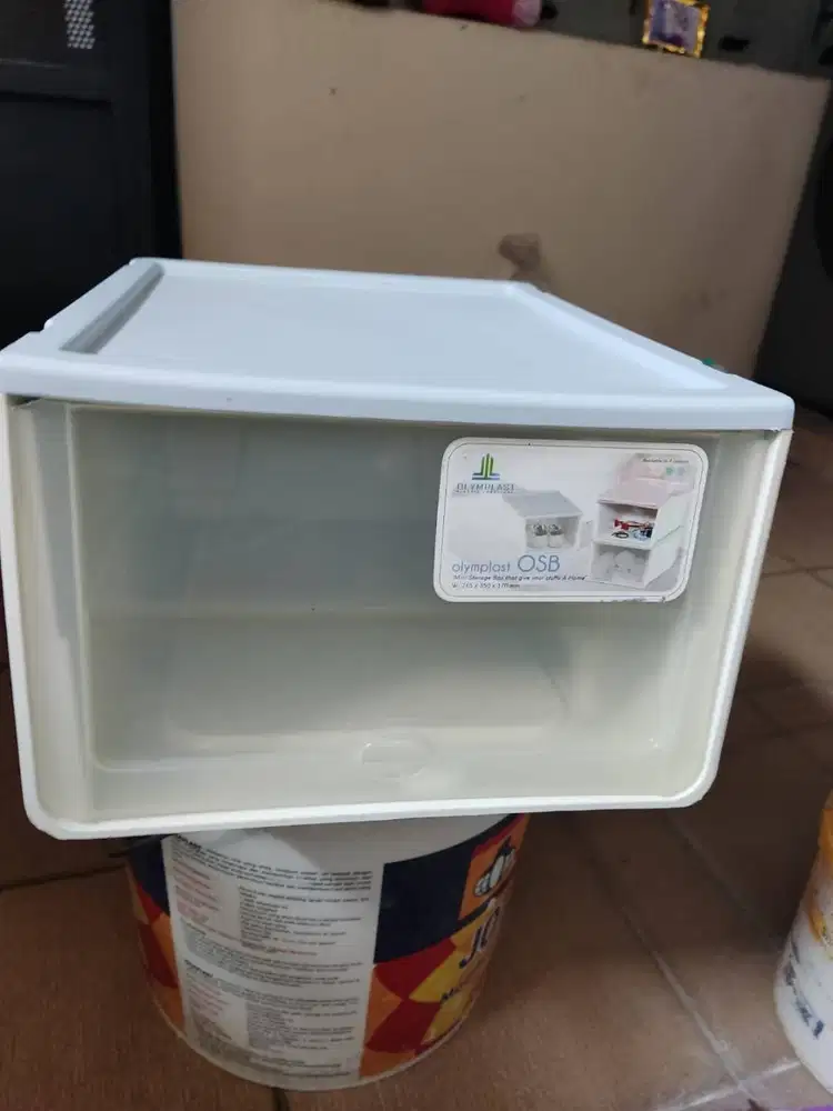 Kotak Simpan Sepatu /Storage Box