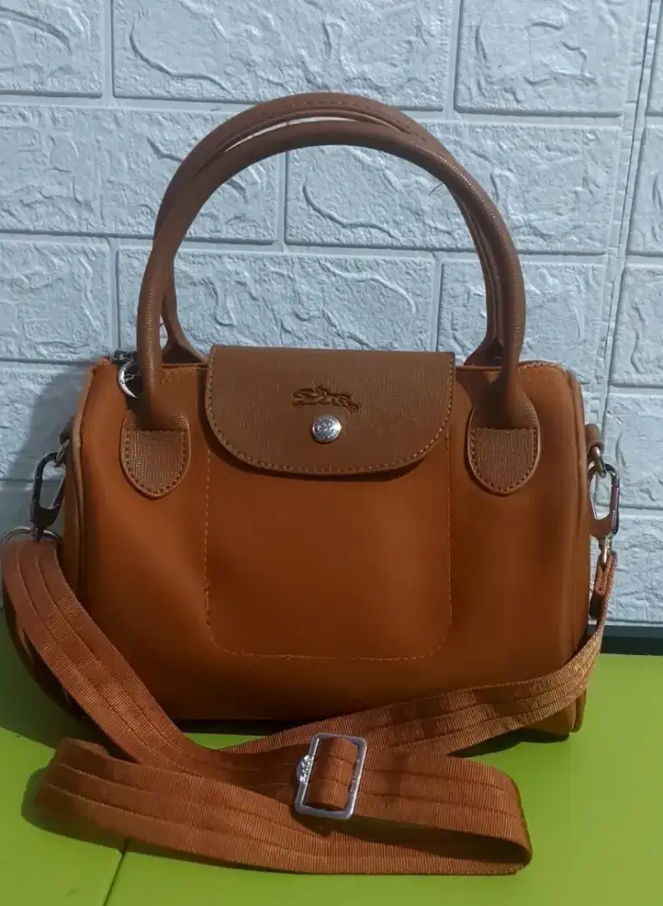 Preloved Tas Speady Longcham ( kulit mix nilon )