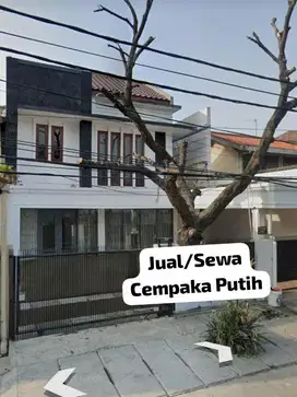dijual rumah luas di cempaka putih