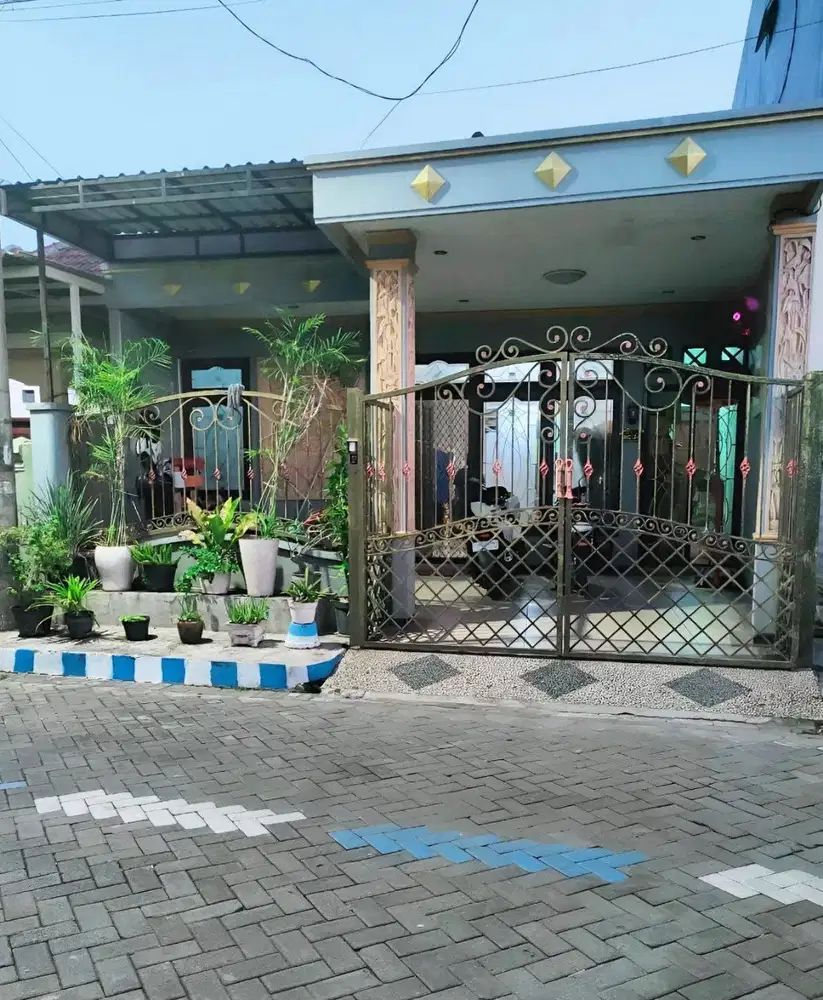 Rumah Murah Minimalis Luas 162 M² di Kebraon Karangpilang