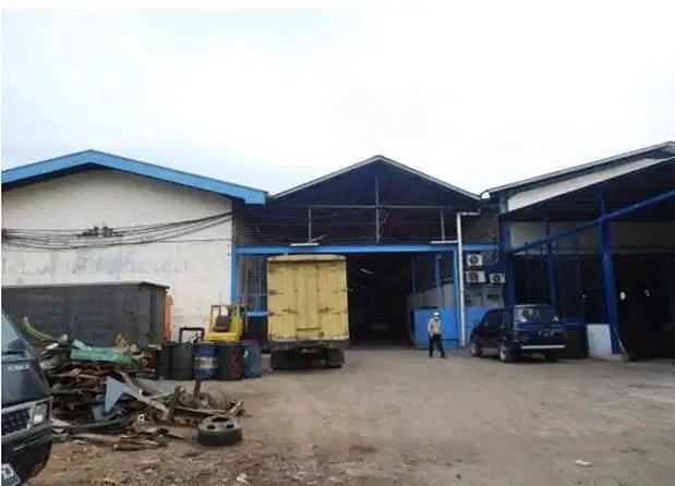 Turun Harga, Dijual NJOP Gudang di Jl. Husein Sastranegara, Jurumudi