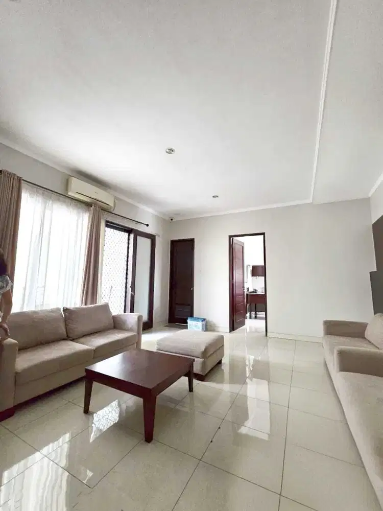 EMERALD BINTARO RUMAH LOKASI SPESIAL EMERALD BINTARO KEBAYORARAN