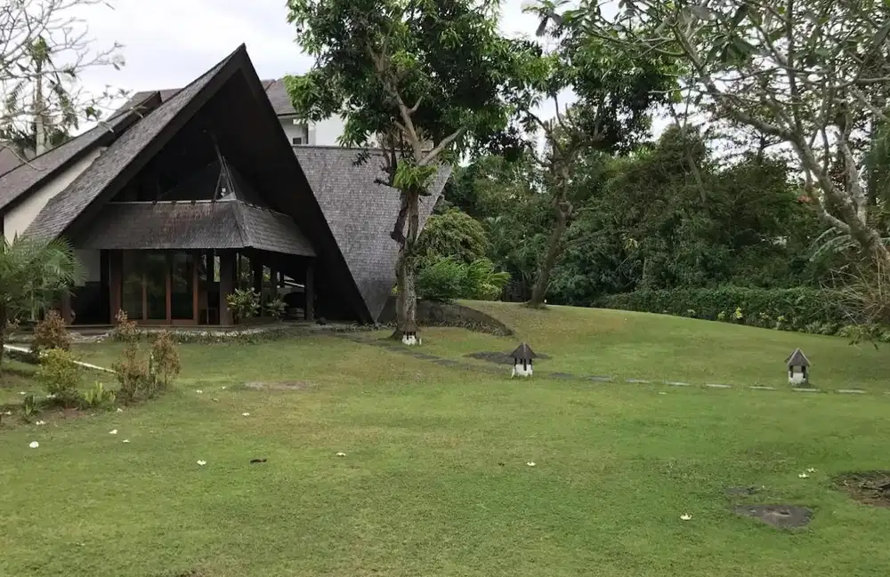 Tanah Pinggir Sungai Umalas Kerobokan Badung