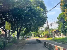 Kavling Premium Nempel Jakarta, 10 Menit Tol Limo