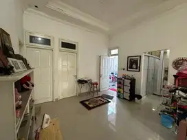 jual cepat rumah turun harga termurah di perumahan kemang pratama 3