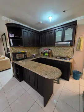 Jual apartemen 2 kamar view cantik full furnish Gading Resort, Jakarta